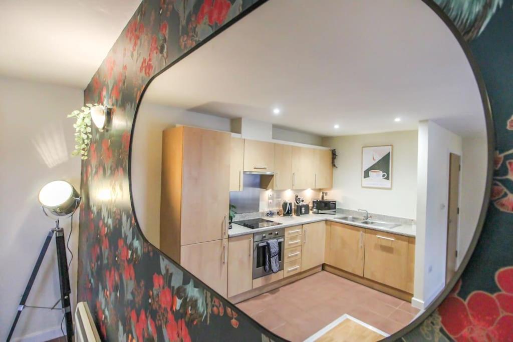 Luxurious 1 Bed Apartment With Free Parking Nottingham Exterior foto