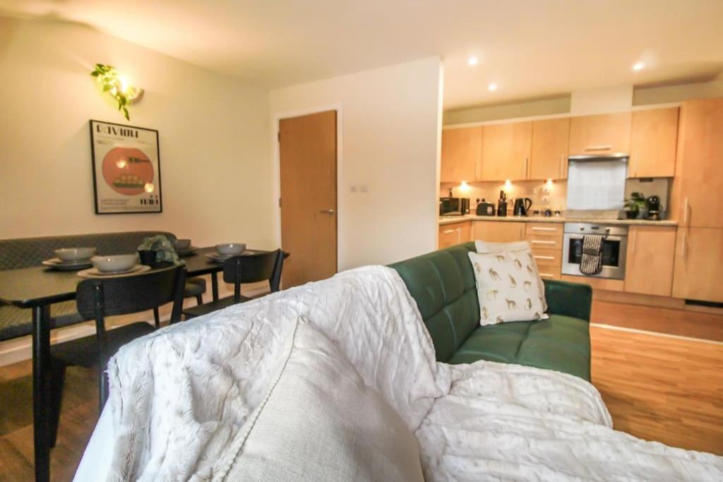 Luxurious 1 Bed Apartment With Free Parking Nottingham Exterior foto