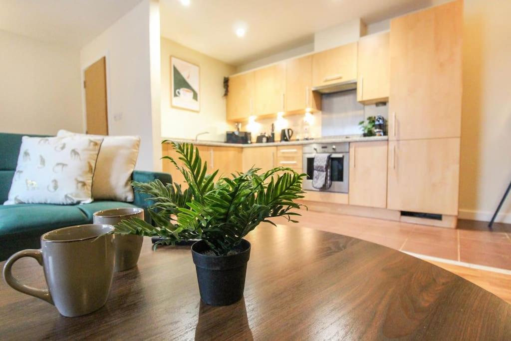 Luxurious 1 Bed Apartment With Free Parking Nottingham Exterior foto